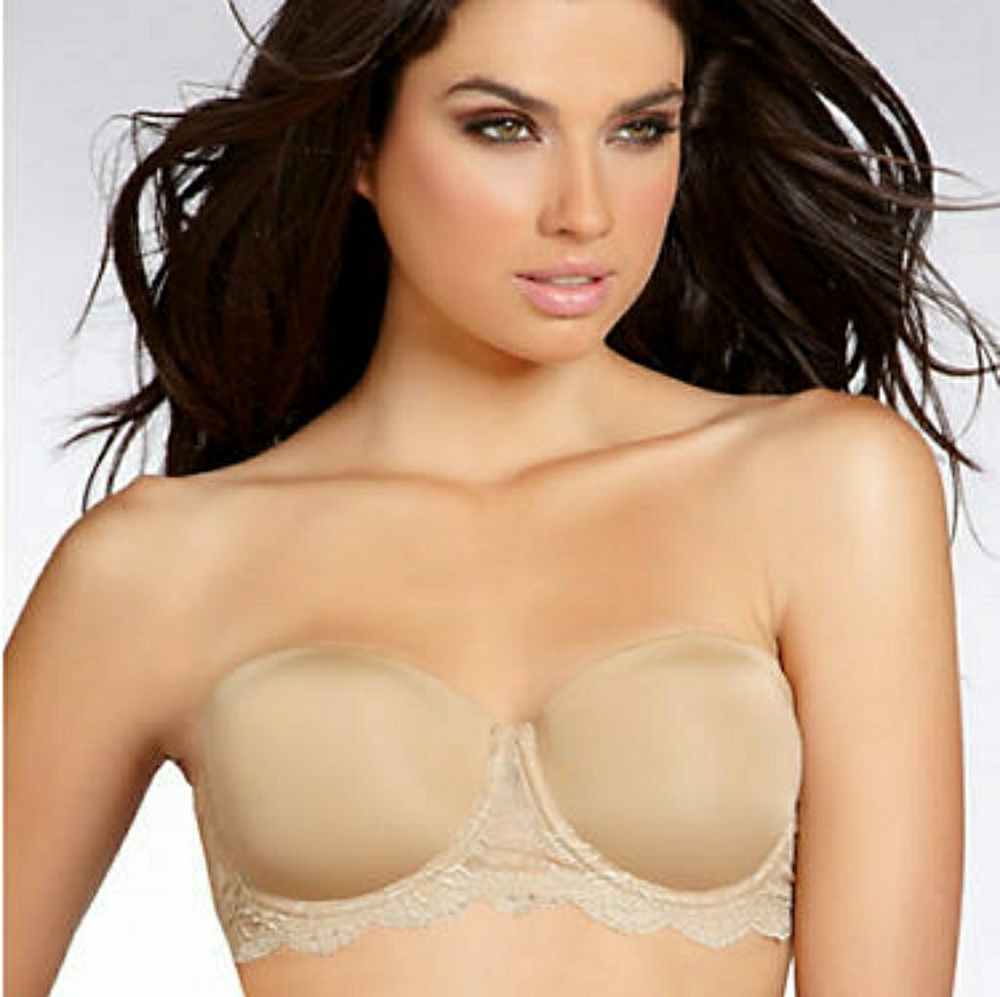 Bundle of 2 CK Bras, 1 b'tempted & VS bra