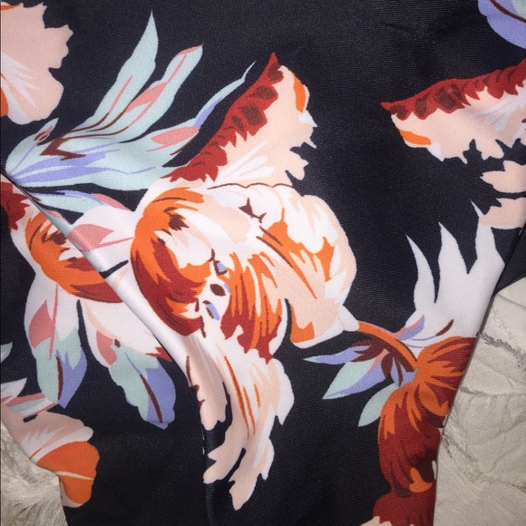 Swim suit - Picture 2 of 2