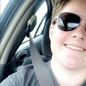 Meet your Posher, Jordan