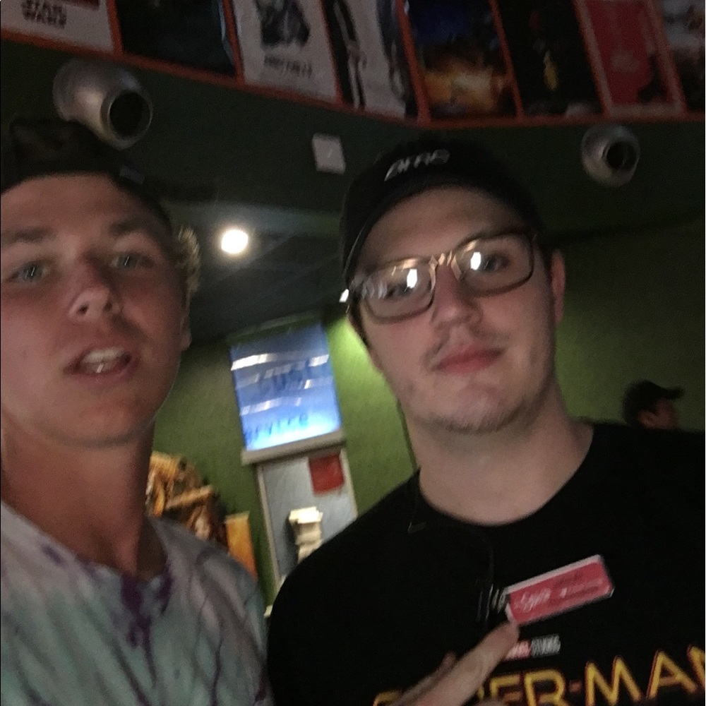 Meet your Posher, Benjamin