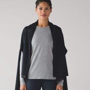 Lululemon vinyasa wrap with armholes