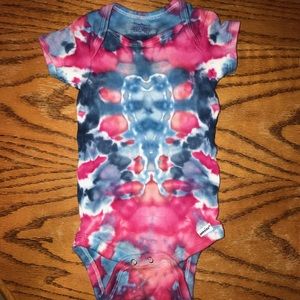 HANDMADE Tie Dye baby Gerber onesie