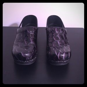 Dansko Professional Black Patent Leather Shoe