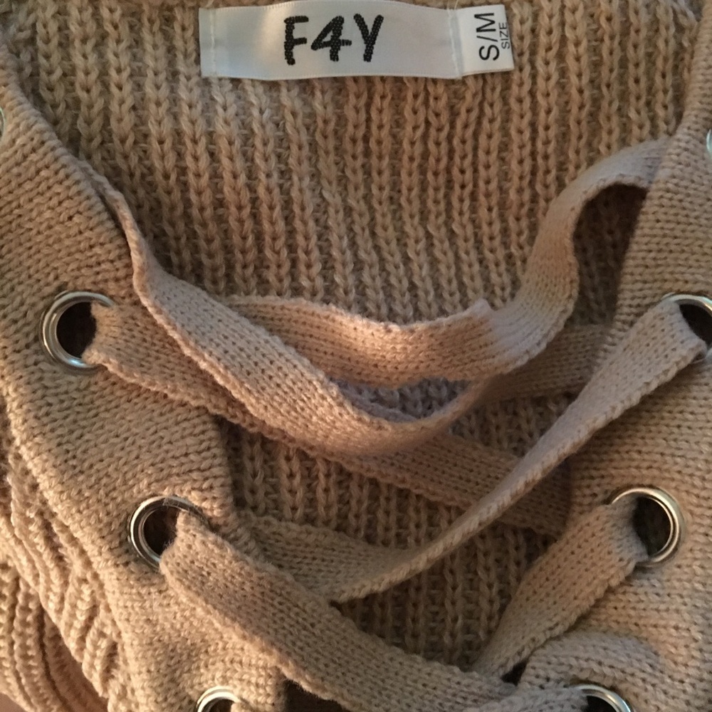 🌟JUST IN - KHAKI LISTING🌟 - Picture 6 of 6