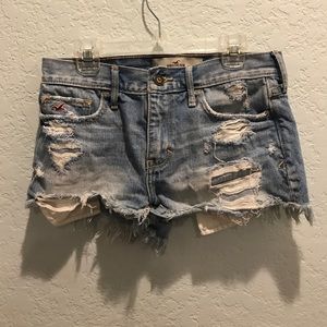 light was hollister jean shorts