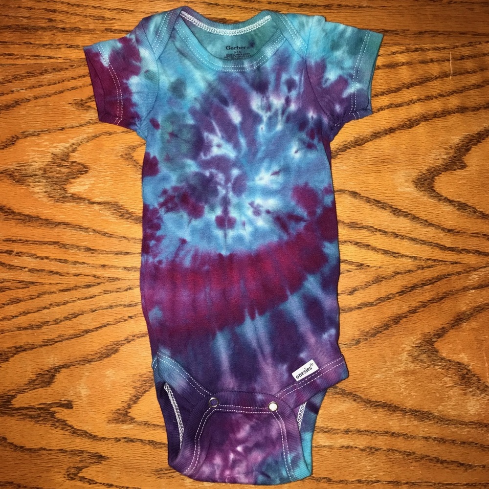 HANDMADE Tie Dye Baby Gerber Onesie