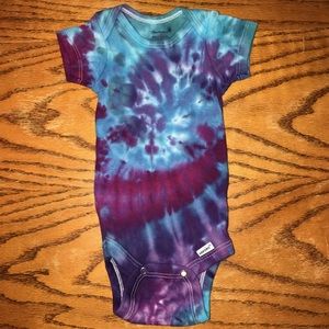HANDMADE Tie Dye Baby Gerber Onesie