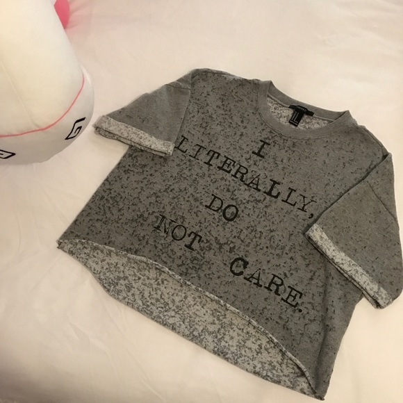 ⬇️SALE! Forever 21 Graphic Tee Crop Top Gray - Picture 3 of 7