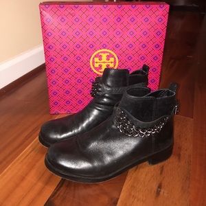 Edgy Tory Burch Size 10.5 Black Leather Booties