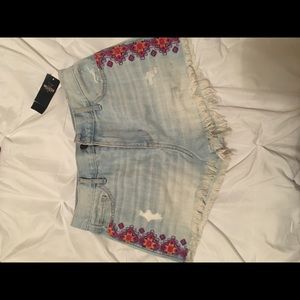 Hollister high waisted festival shorts