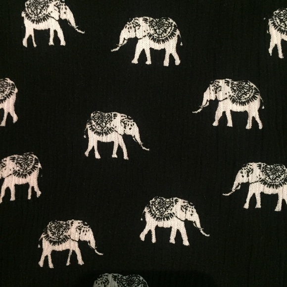 Black Elephant Tank - Picture 5 of 5