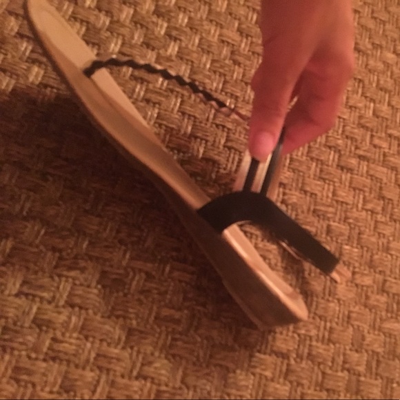 Sandals - Picture 2 of 3