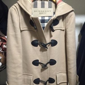 BURBERRY wool duffle coat in camel