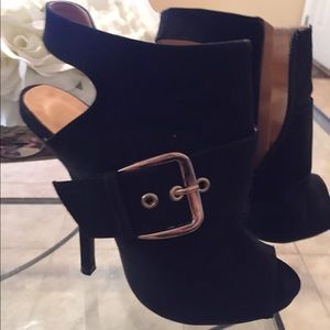 Black ankle booties