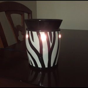 Zebra Scentsy Warmer