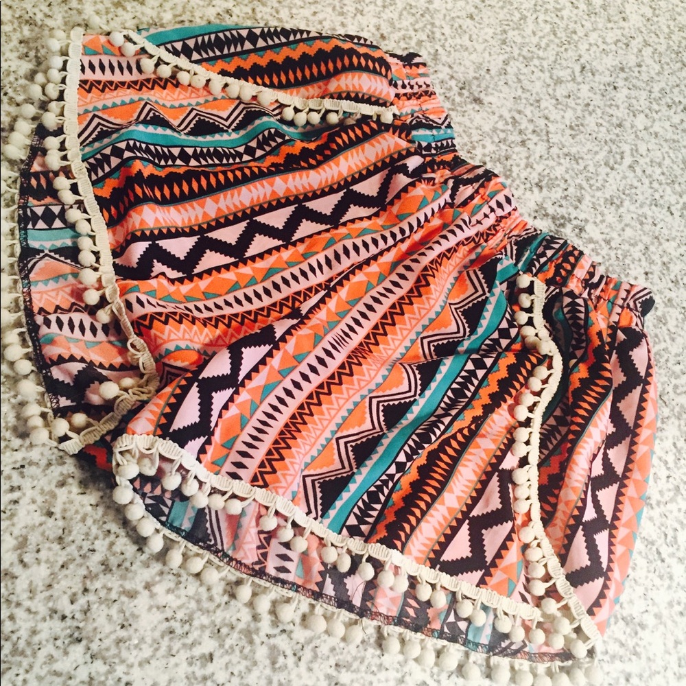 Summer tribal shorts 🌺🔥💛