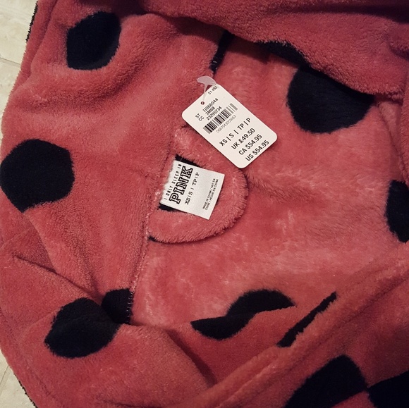 Pink Polka Dot Bathrobe - Picture 2 of 3