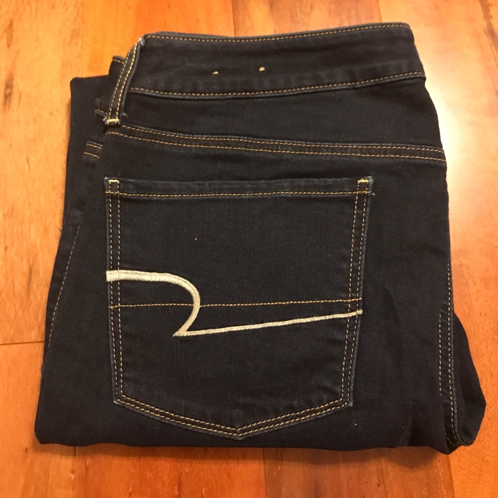 American Eagle Size 14 Dark Wash Skinny Jeans