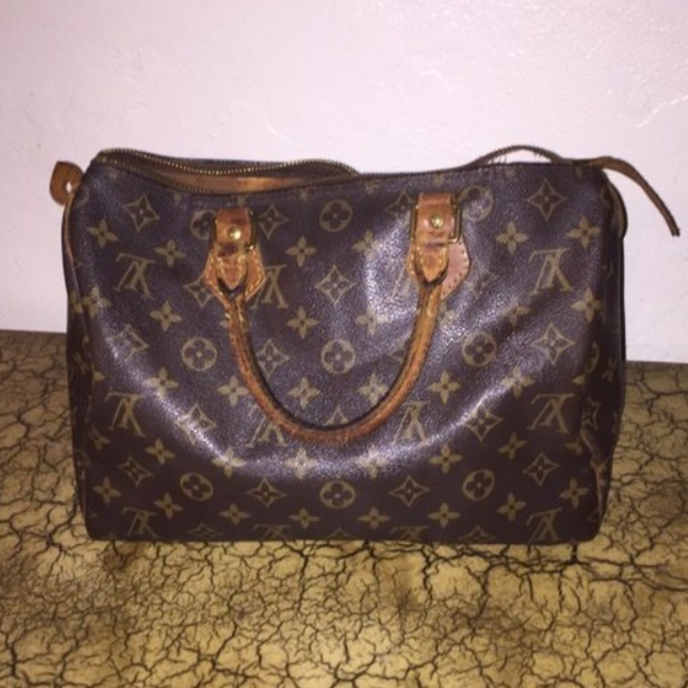 100% Authentic Louis Vuitton Speedy 30