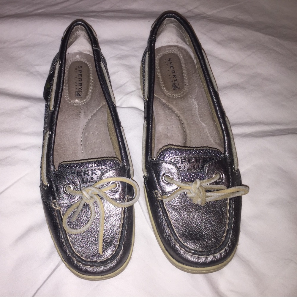 Speedy Grey sparkly boat shoes!