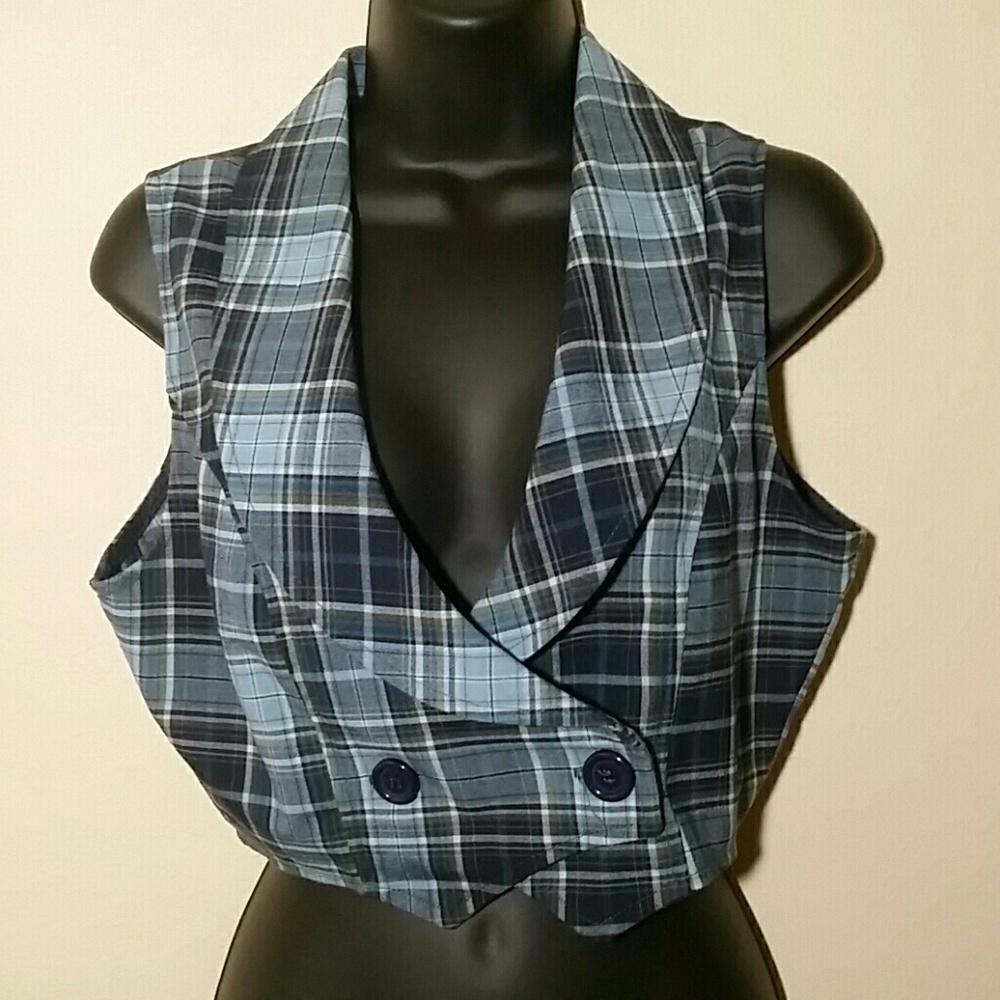 Wet Seal Plaid Vest
