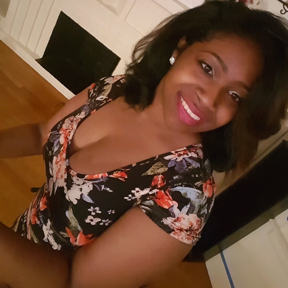 Meet your Posher, Ambria
