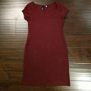 Maroon stretchy dress