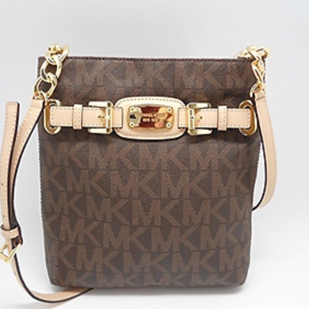 authentic michael kors crossbody!!!