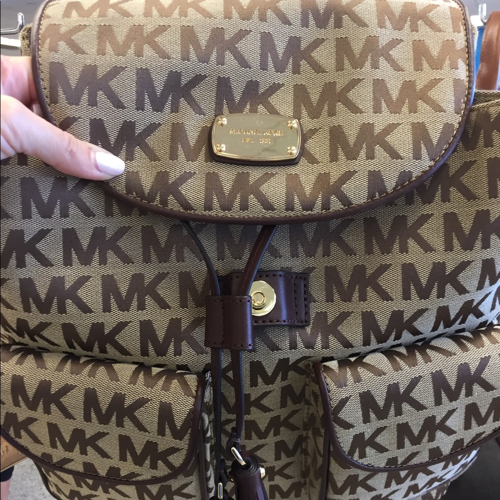 ❤️sold❤️Genuine Michael Kors Backpack New With Tag