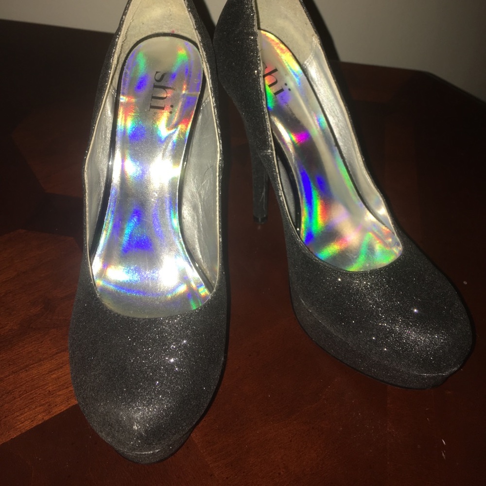 Shï by journeys heels