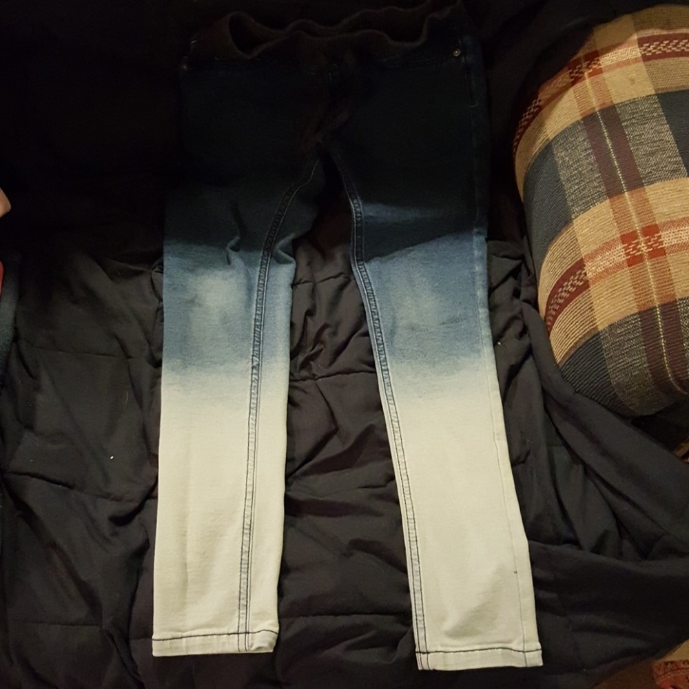 Girl's size 10 Vanilla Star jeggings