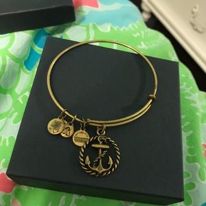 Alex and ani bundle