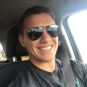 Meet your Posher, Bryce