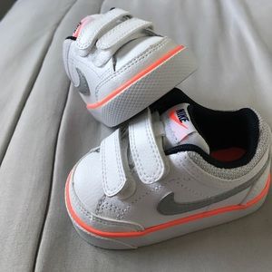 Baby shoes
