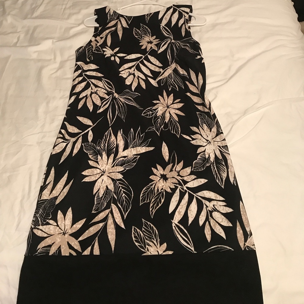 AB Studio Work Dress - Picture 2 of 4