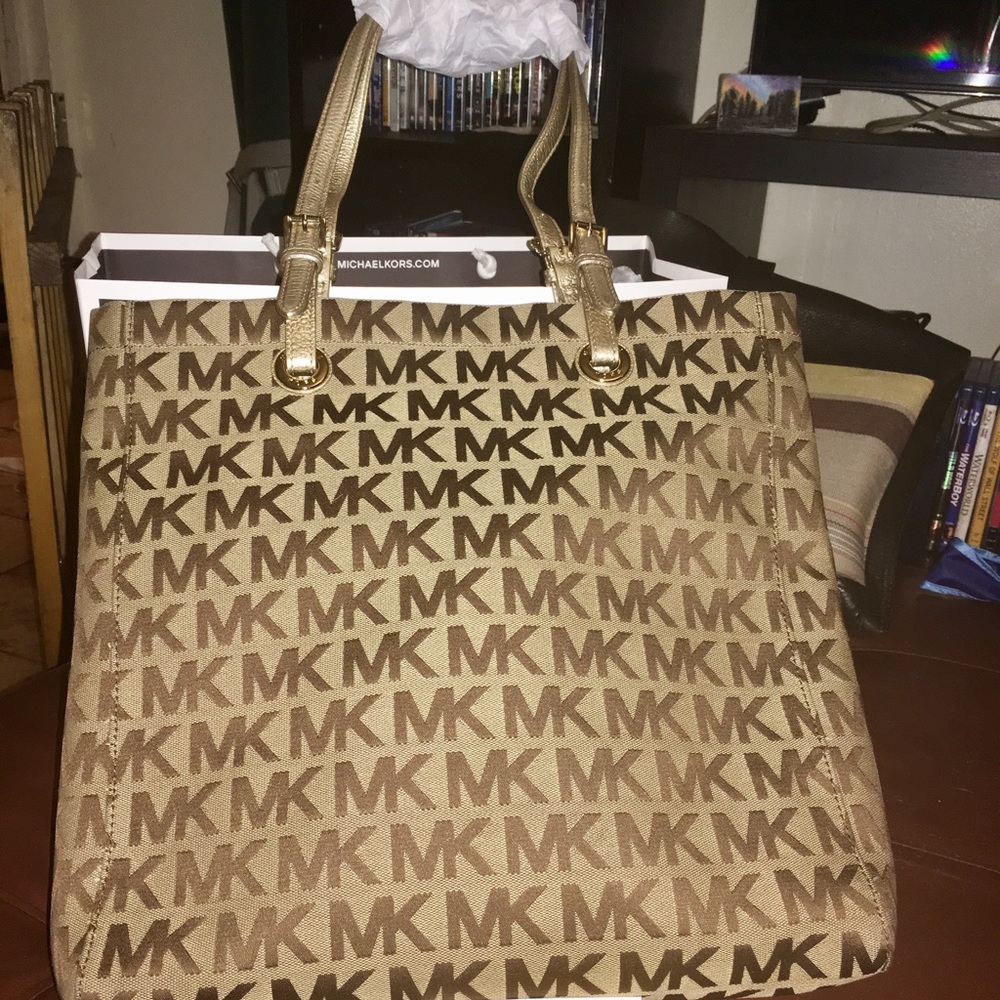 Michael Kors Jet Set Mk Signature Tote, Beige/Gold