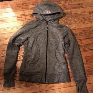 Lulu lemon sweatshirt