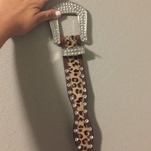 Western cowgirl belt with buckle