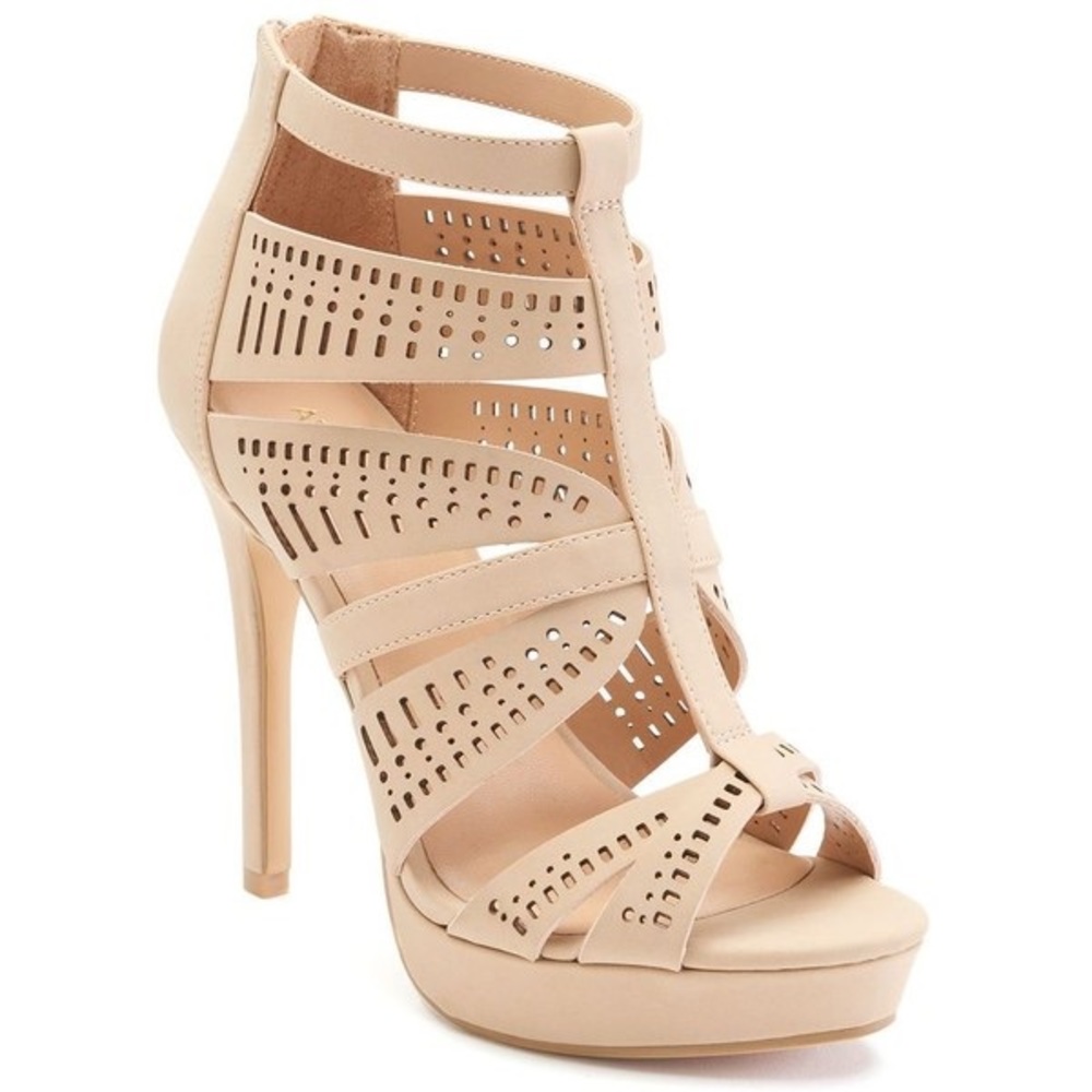 🆕Apt 9 Nude Hugh Heels🆕
