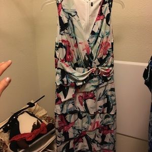 WHBM instantly slimming tropical dress