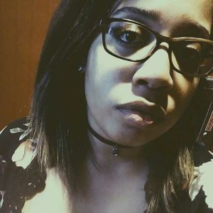 Meet your Posher, Briana