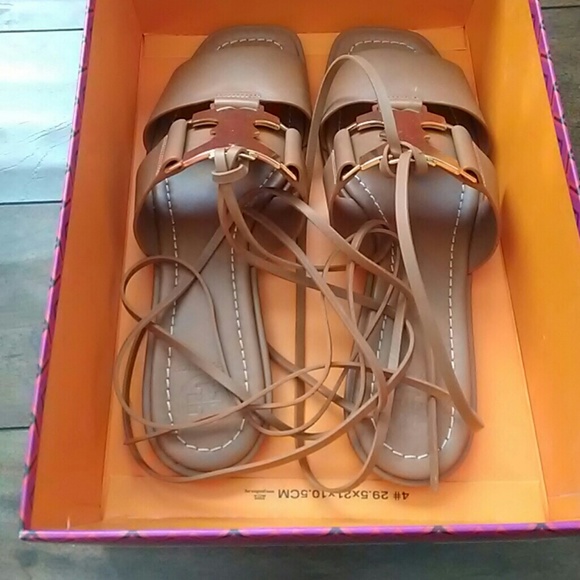Tory Burch sandals - Picture 2 of 7