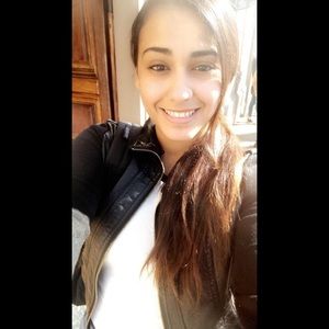 Meet your Posher, Melany