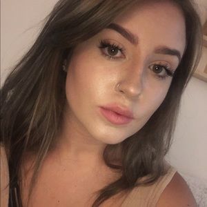 Meet your Posher, Quinn