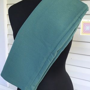 BNWT LuLaRoe Cassie- XS