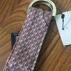 Vineyard vines XS belt