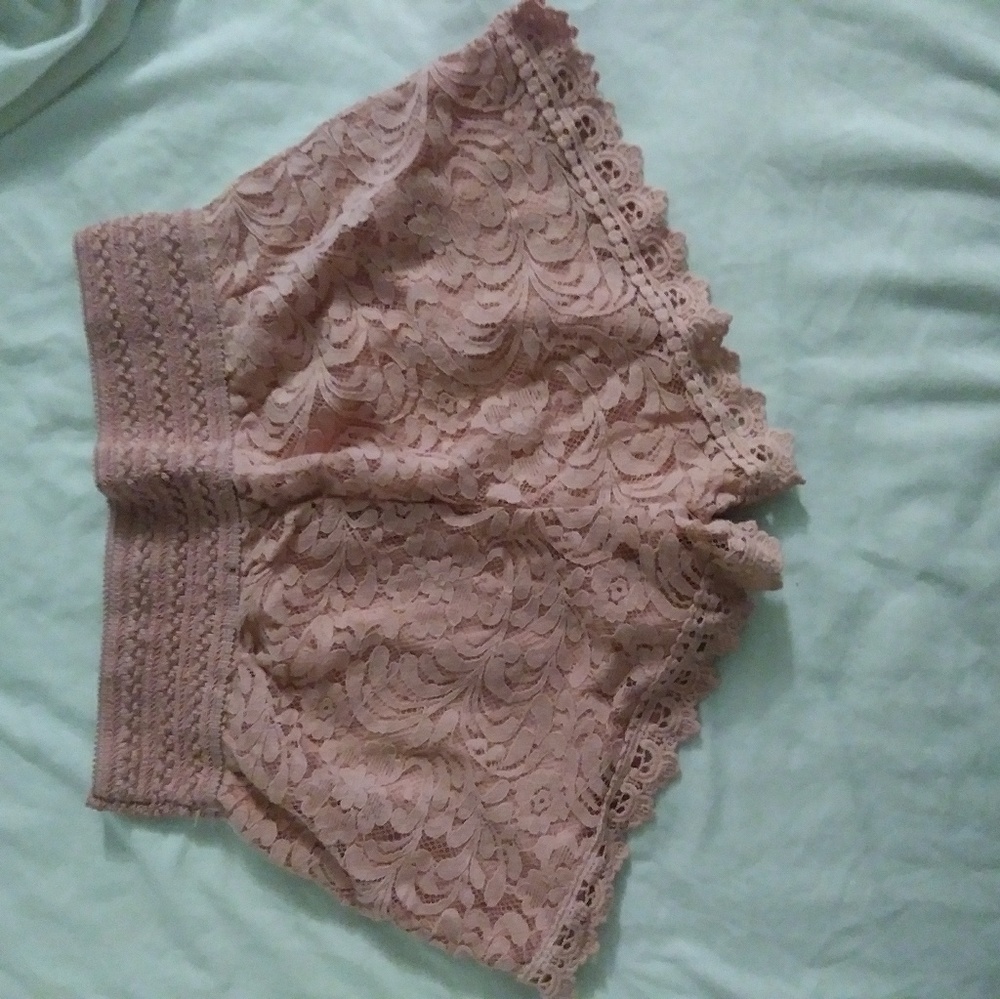 Lace Shorties - Picture 2 of 3