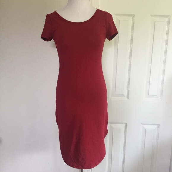 PRICE DROP!! Burgundy T-Shirt Dress - Picture 2 of 3