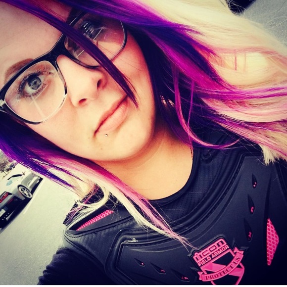 Meet your Posher, Allison - Picture 8 of 8