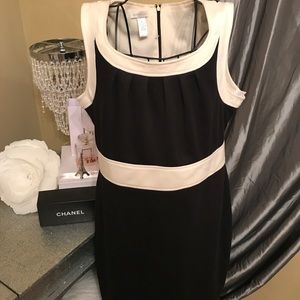 Black-and-white dress by London Times size 16